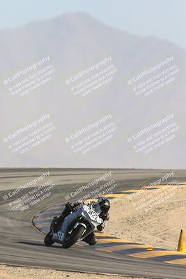 media/Jan-09-2025-Racers Edge (Thu) [[9e316ffd38]]/3-B Group/Session 4 (Turn 12 The Slide)/